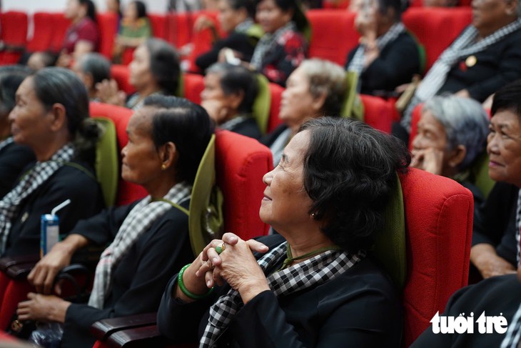 Hội cựu chiến binh TP.HCM ra mắt phim tài liệu về Nữ du kích Củ Chi - Ảnh 3.