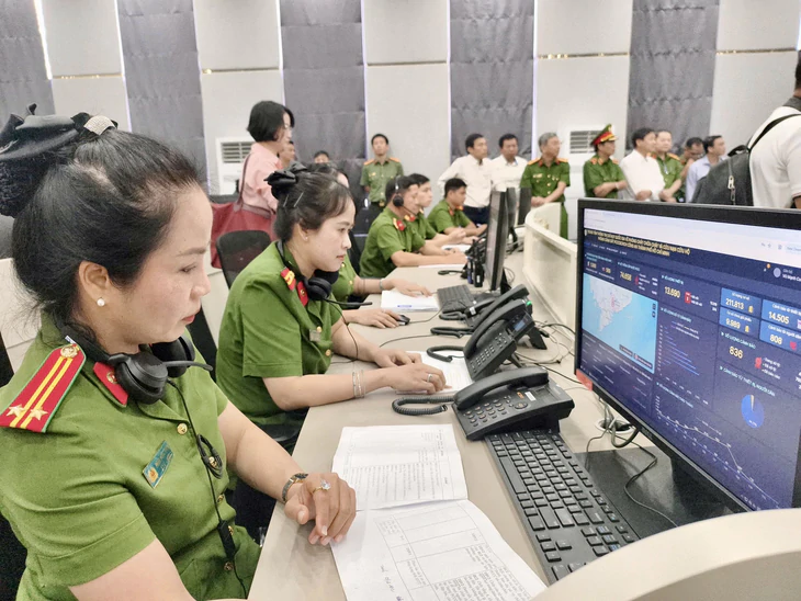 Công an TP.HCM nỗ lực đưa tổng đài 113 quen thuộc trở lại với người dân - Ảnh 3.