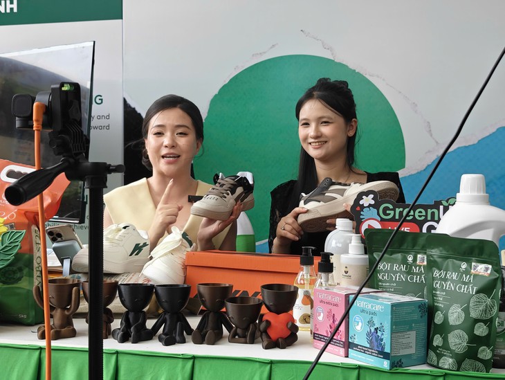 Amazon mở lối cho doanh nghiệp trẻ đưa hàng Việt ra thế giới - Ảnh 1.
