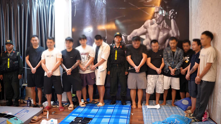 Cô gái 30 tuổi ở Đồng Nai thuê nhiều căn nhà cho người nước ngoài ở trái phép để 'livestream bán hàng' - Ảnh 6.