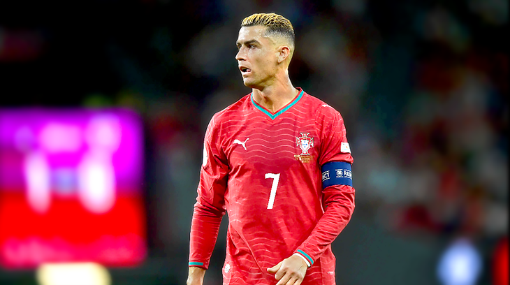 Ronaldo nhận án phạt 'có cũng như không' vì bỏ tuyển quốc gia - Ảnh 2.