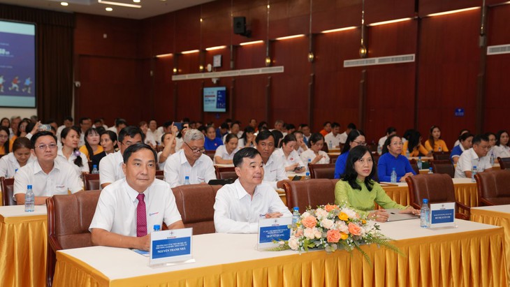 EVNHCMC tổng kết phong trào thi đua sáng kiến và giải đi bộ rèn luyện sức khỏe - Ảnh 1.