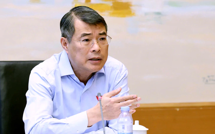 Bộ trưởng Lâm Thị Phương Thanh nói nhiều khu đô thị 'đi mỏi chân chỉ có nhà san sát, rất bức bối về không gian' - Ảnh 2.