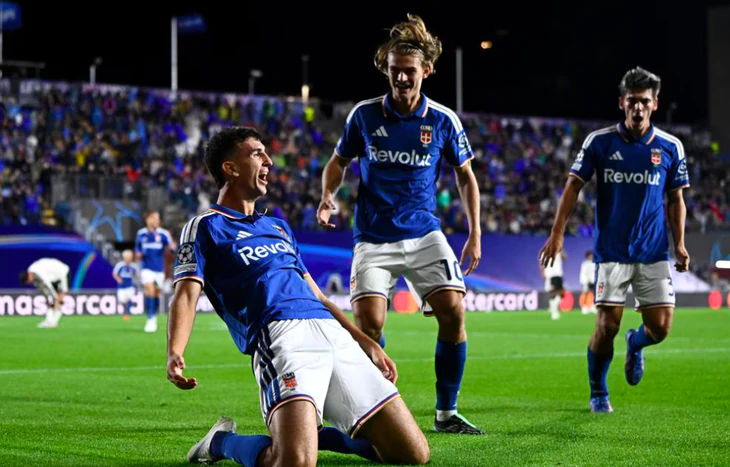 Man United thảm bại trước 'đại gia mới nổi' nước Ý ở Champions League - Ảnh 2.