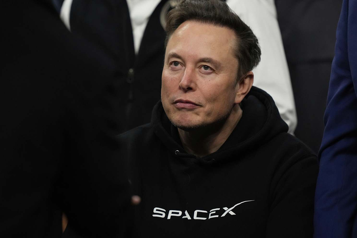 Elon Musk tính nước cờ lớn: Sáp nhập SpaceX và Tesla - Ảnh 1.