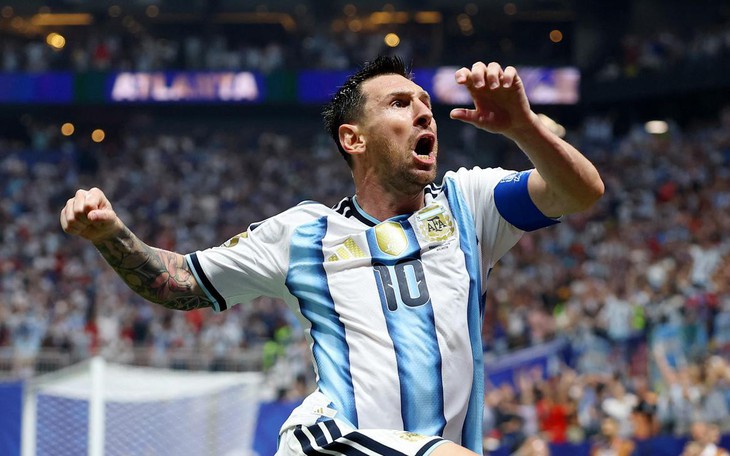 Có những 'bàn thắng' khác của Messi và Antonella - Ảnh 3.
