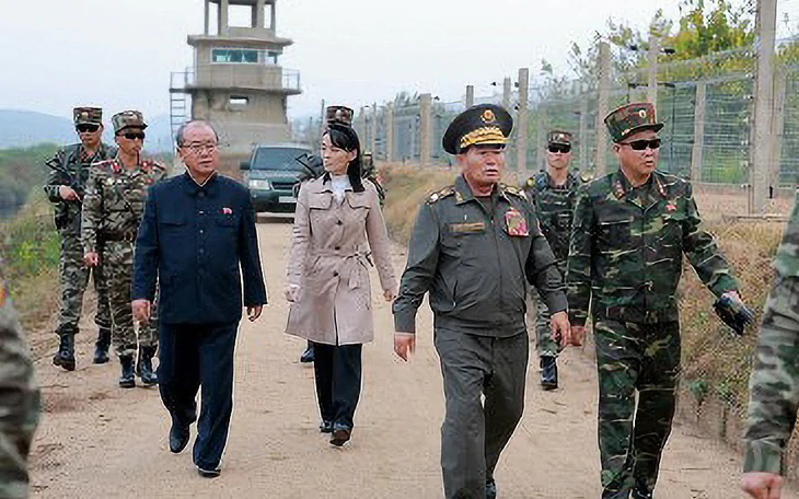 Ông Kim Jong Un kêu gọi 'cách mạng quân sự', muốn xây quân đội hùng mạnh nhất - Ảnh 6.