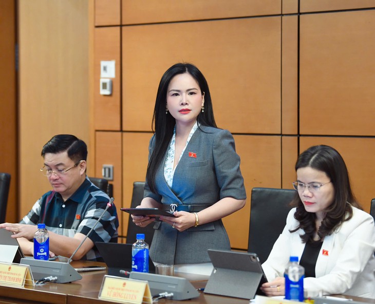 Nên giữ mức trần sở hữu nhà của người nước ngoài tối đa 30% số căn hộ - Ảnh 1.