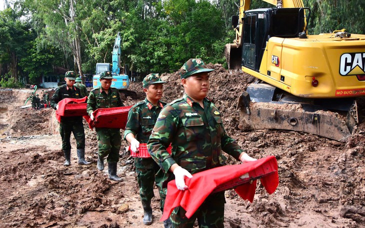 Tìm thông tin 3 liệt sĩ hy sinh tại Lào, có cây bút khắc tên Mạnh - Ảnh 2.