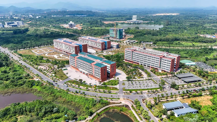 Dự kiến hơn 30.000 sinh viên Đại học Quốc gia Hà Nội lên Hòa Lạc học năm tới - Ảnh 1.