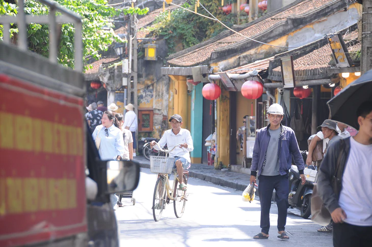 PGS.TS Đặng Văn Bài giải thích lý do vì sao lại có câu 'người Quảng Nam hay cãi' - Ảnh 4.