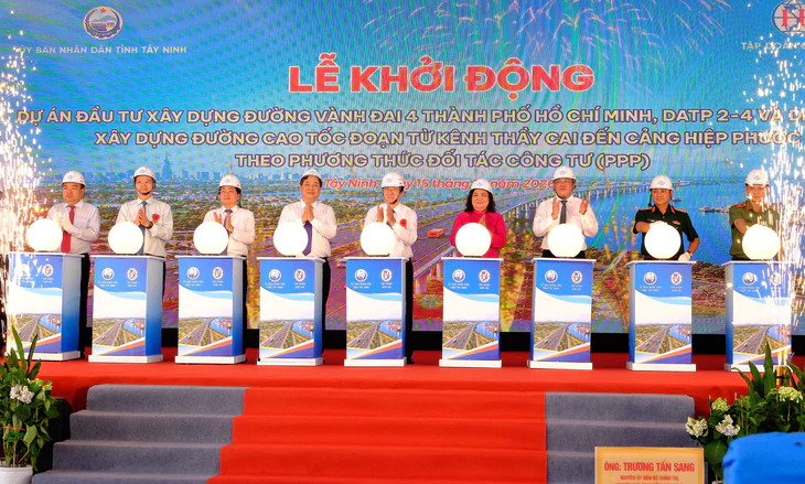 Nhiều công trình trọng điểm được khởi công từ Nghị quyết Đại hội Đảng bộ tỉnh Tây Ninh - Ảnh 2.