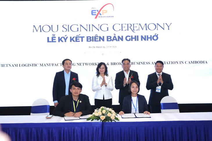 TP.HCM xuất khẩu tăng hơn 10%, tăng cường kết nối doanh nghiệp - Ảnh 1.