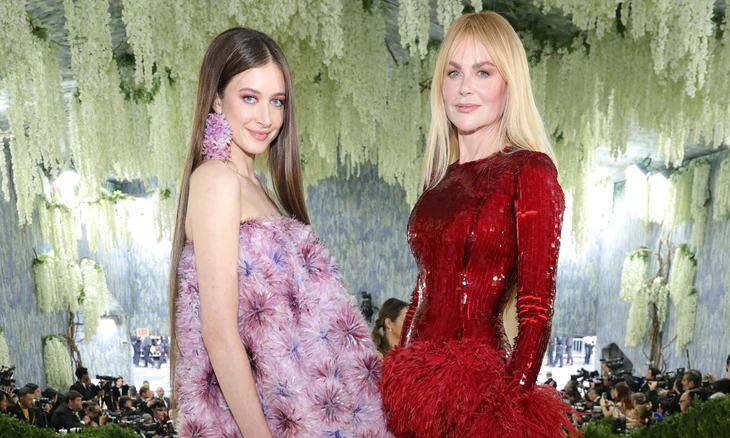 Con gái Nicole Kidman lên bìa Vogue, thừa nhận đặc quyền 'con nhà nòi' - Ảnh 1.