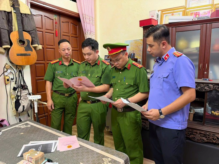 Khởi tố Tổng Giám đốc Công ty cổ phần xây dựng Hợp Kim 889 cùng Bí thư và Chủ tịch xã ở Phú Thọ - Ảnh 1.