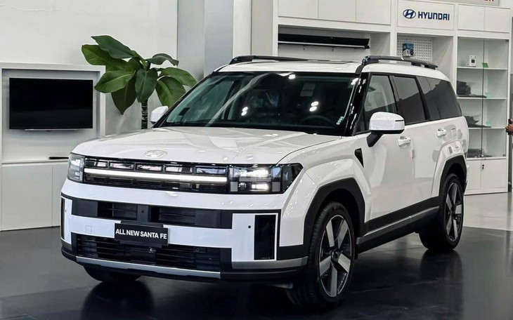 Tin tức giá xe: Hàng loạt xe Hyundai giảm giá tới cả trăm triệu đồng, ra đại lý có thể hạ thêm vài chục triệu - Ảnh 1.