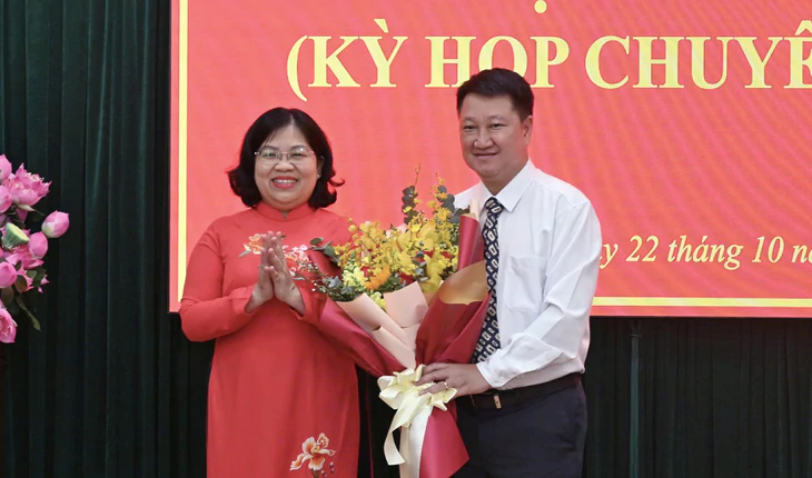 Bầu ông Nguyễn Ngọc Văn giữ chức chủ tịch UBND phường Bến Thành - Ảnh 1.