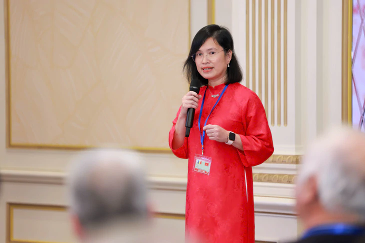 Tổng Bí thư, Chủ tịch nước Tô Lâm gặp đại diện 1,5 triệu kiều bào châu Âu - Ảnh 3.