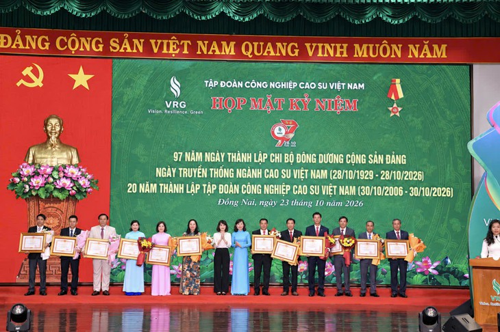 VRG kế thừa truyền thống Phú Riềng Đỏ, hướng đến tăng trưởng xanh - Ảnh 7.