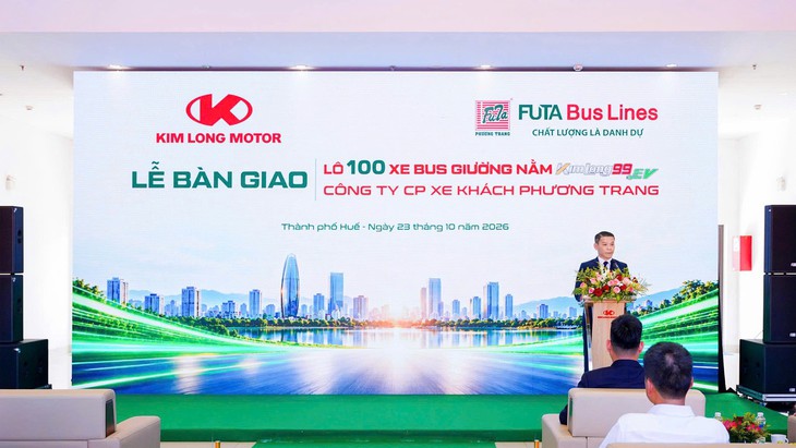 Kim Long Motor bàn giao 100 xe giường nằm thuần điện chạy tuyến liên tỉnh - Ảnh 2.