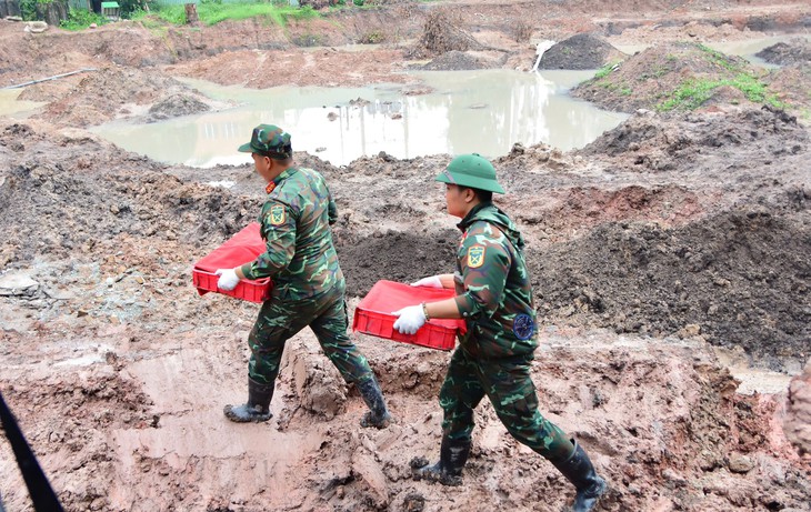 91 hài cốt liệt sĩ được quy tập sau 8 ngày làm tìm kiếm giai đoạn 2 ở công viên Lê Thị Riêng - Ảnh 1.