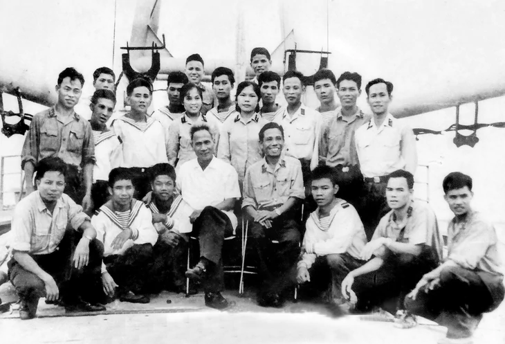 Lữ đoàn 125 Hải quân - từ những con tàu không số đến tuyến đường huyền thoại trên biển - Ảnh 2.