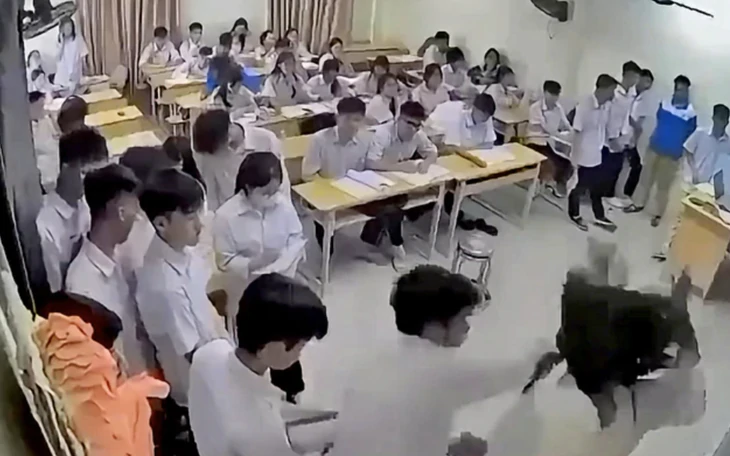 Sinh viên đi trễ 30 phút, giảng viên có quyền đuổi khỏi lớp?  - Ảnh 4.