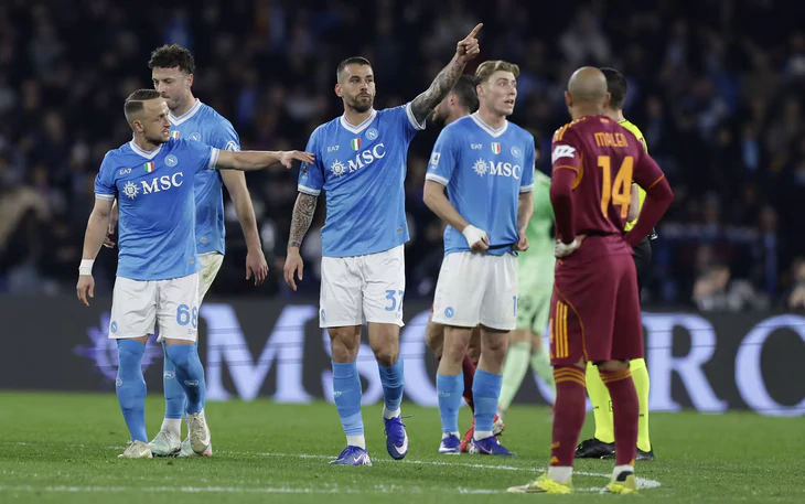 Tâm điểm bóng đá cuối tuần: Đại chiến Barca - Real Madrid, 'derby' thành London - Ảnh 2.