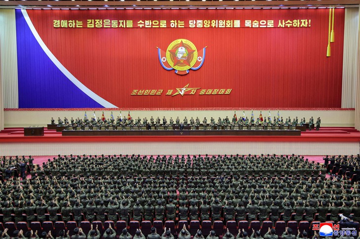 Ông Kim Jong Un kêu gọi 'cách mạng quân sự', muốn xây quân đội hùng mạnh nhất - Ảnh 4.