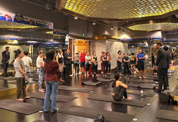 California Fitness tiếp tục tạm đóng 7 phòng tập, thẻ VIP có trở thành thẻ nhựa? - Ảnh 1.