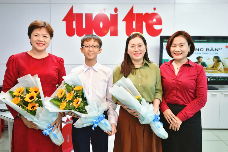 Cùng con vượt dốc tuổi teen làm bạn cùng con để hiểu và kết nối sâu sắc hơn - Ảnh 1.