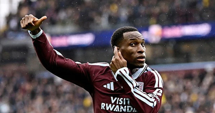 Aston Villa chấm dứt chuỗi trận toàn thắng của Man City ở Ngoại hạng Anh - Ảnh 1.