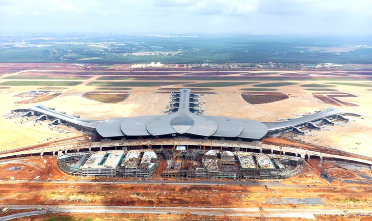 Sân bay Long Thành lập đường dây nóng 24/24h xử lý sự cố UAV - Ảnh 1.