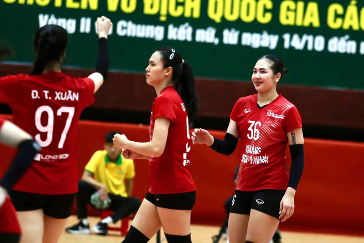 Sao bóng chuyền nữ Thái Lan lại gây thất vọng nặng nề tại Việt Nam - Ảnh 3.