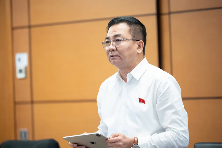 Chủ tịch Quốc hội: Không gây khó khăn, tạo thêm áp lực cho doanh nghiệp nhỏ và vừa - Ảnh 1.