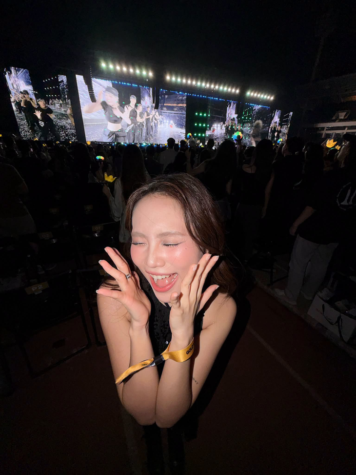 Phương Mỹ Chi, Đức Phúc, Erik, Hurrykng và dàn anh trai ‘đu’ BigBang - Ảnh 4.