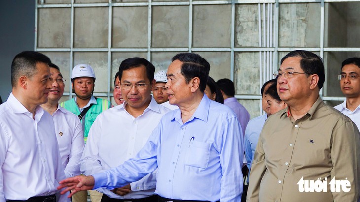 Chủ tịch Quốc hội: Phải giúp nhà đầu tư nhiều hơn để kịp APEC 2027 - Ảnh 3.