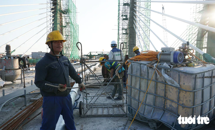 Cận cảnh cây cầu rộng nhất Hải Phòng trước ngày hợp long - Ảnh 7.