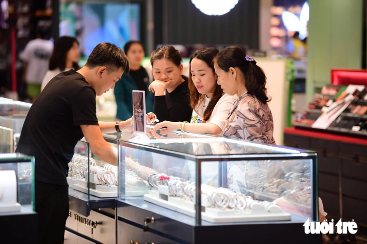 TP.HCM: Kết nối lợi thế mới, tạo sức bật tăng trưởng - Ảnh 4.