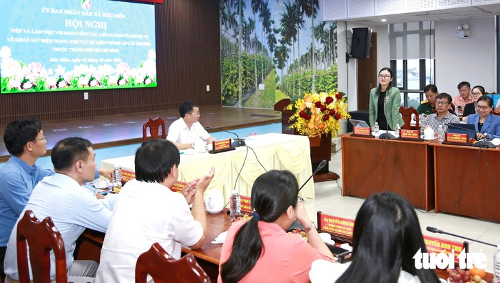 Đoàn công tác liên ngành của Bộ Nội vụ khảo sát các xã dự kiến lên phường ở TP.HCM - Ảnh 6.