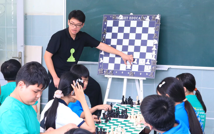 Kỳ thủ Việt Nam nào đang gây sốt làng cờ vua thế giới với phong độ 'hủy diệt'? - Ảnh 2.