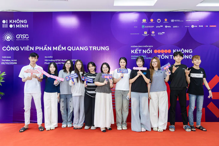 Chiến dịch “Không một mình”: Nhận diện những cái bẫy nhắm vào học sinh, sinh viên trên mạng - Ảnh 9.