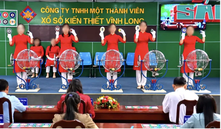 Vụ nhầm kết quả xổ số Vĩnh Long: Lỡ vứt vé trúng thưởng thì sao? - Ảnh 1.