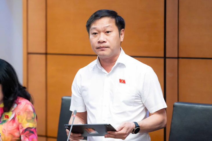 'Một lần vượt đèn đỏ bằng xe máy bị phạt khoảng 83% thu nhập bình quân đầu người một tháng' - Ảnh 3.