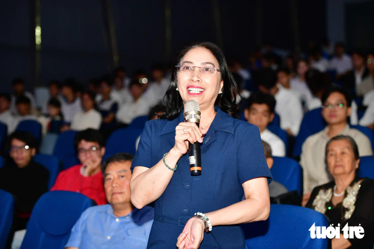 Hàng không Việt Nam cần người trẻ làm chủ công nghệ, vững ngoại ngữ và chuyên môn - Ảnh 2.