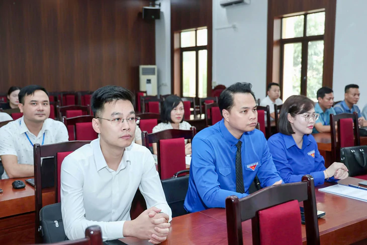 Lào Cai thi tuyển nhân sự giới thiệu ứng cử làm Bí thư Tỉnh đoàn - Ảnh 3.