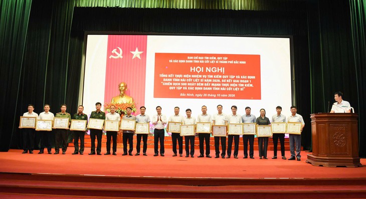 Bắc Ninh hoàn thành lấy mẫu tại hơn 2.700 phần mộ liệt sĩ, sớm hơn kế hoạch 6,5 tháng - Ảnh 3.