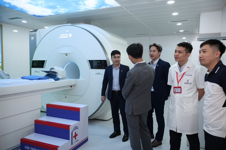 Công nghệ chẩn đoán hình ảnh giúp phát hiện tổn thương não chỉ vài milimét - Ảnh 2.