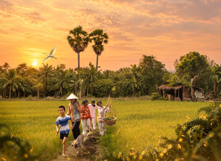 Nữ ca sĩ từng xác nhận kỷ lục Việt Nam mang hơi thở Khmer Nam Bộ vào âm nhạc - Ảnh 2.