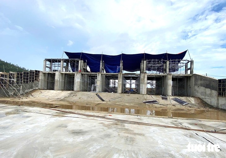 Hà Tĩnh đẩy nhanh thi công các công trình khắc phục hậu quả thiên tai - Ảnh 1.